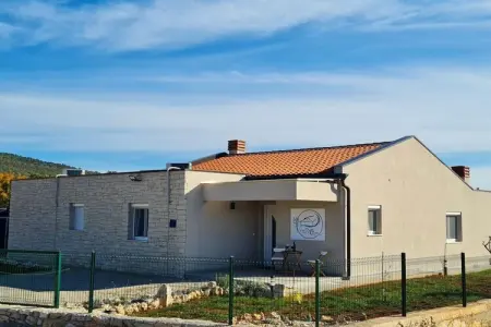 Location Maison à Rasa   Brgod 6 personnes