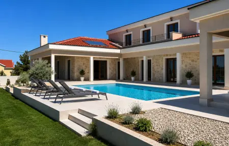 Location Maison à Vrsi 8 personnes