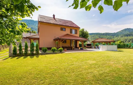 Location Maison à Jasenak 8 personnes