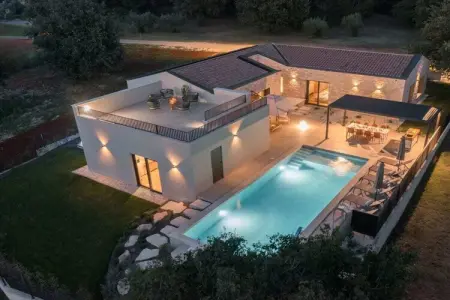 Location Villa à Tar 8 personnes