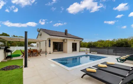 Location Maison à Bilice 6 personnes