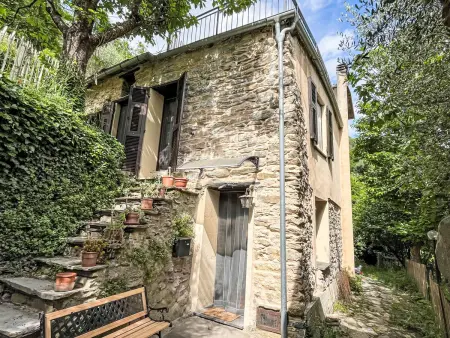 Location Maison à Pieve di Teco 4 personnes