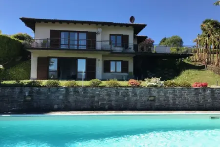 Location Maison à Porto Valtravaglia 6 personnes