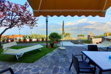 Location Maison à Brenzone 5 personnes