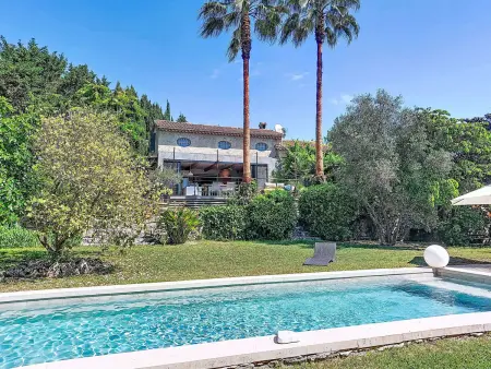 Location Maison à Mougins 10 personnes