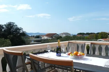 Location Maison à Bibinje 4 personnes