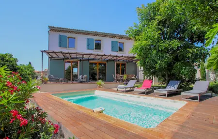 Location Maison à Grignan 8 personnes