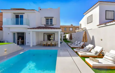 Location Maison à San Bartolome de Tiraj 8 personnes