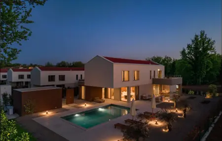 Location Maison à Snasici 10 personnes