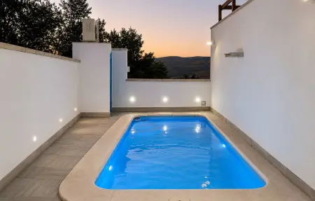 Location Maison à Cuevas de San Marcos 8 personnes