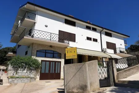 Location Maison à Njivice 3 personnes