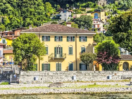 Location Villa à Domaso 21 personnes