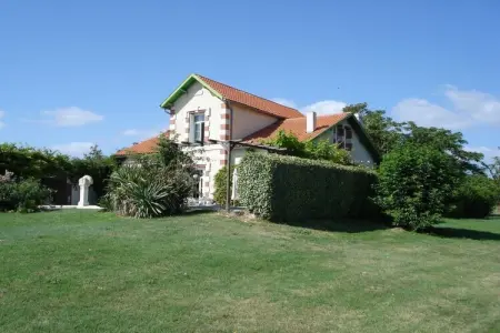 Location Gîte à Barzan 7 personnes