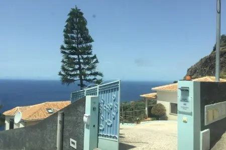Location Maison à Arco da Calheta 2 personnes