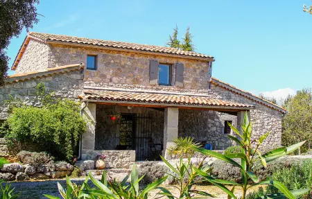 Location Maison à Labeaume 6 personnes