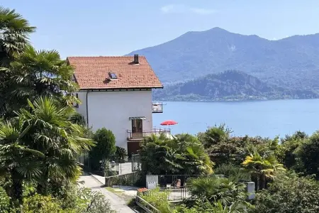 Location Maison à Ghiffa 10 personnes