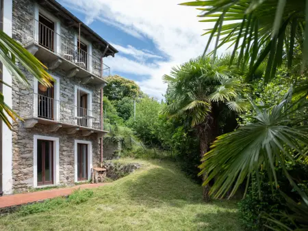 Location Maison à Cannero Riviera 4 personnes