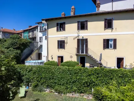 Location Maison à Ponzone 12 personnes