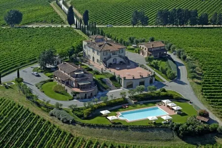 Location Maison à Crespina 4 personnes