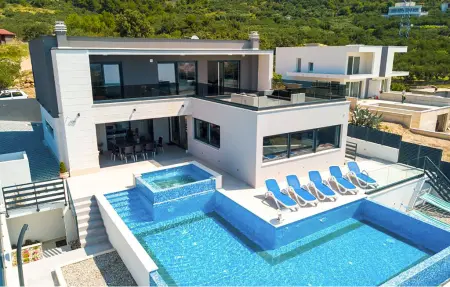 Location Maison à Makarska 10 personnes