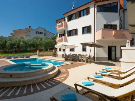 Location Maison à Pula 18 personnes