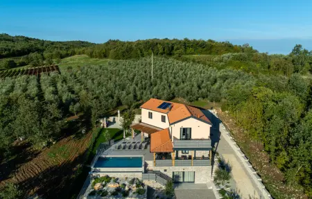 Location Maison à Motovun 8 personnes