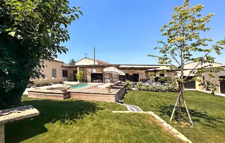 Location Maison à Vaison la Romaine 8 personnes