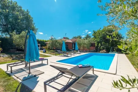 Location Maison à Sveti Lovreč 8 personnes