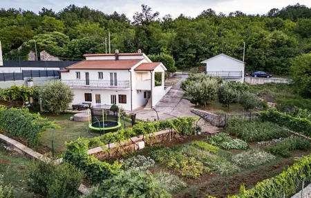 Location Maison à Grubine 6 personnes