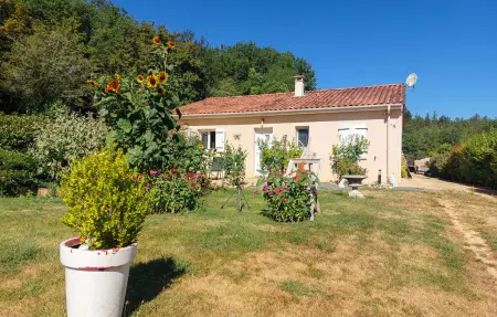 Location Maison à O Saint Martial De Nabir 2 personnes