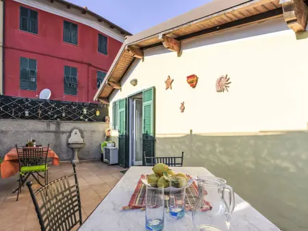 Location Maison à Pontedassio 5 personnes