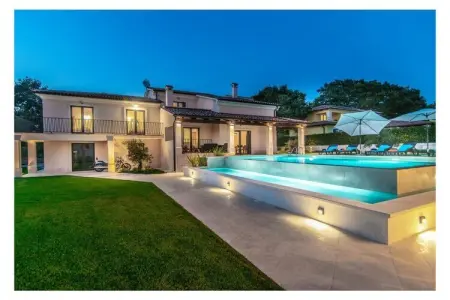Location Villa à Svetvinčenat 14 personnes