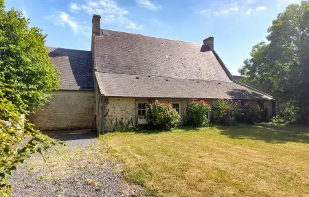 Location Maison à SAINT GERMAIN DU PERT 5 personnes