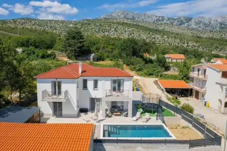 Location Villa à Naklice 8 personnes