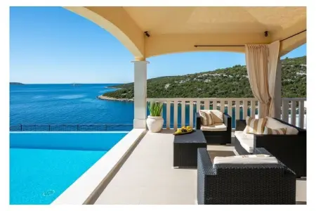 Location Villa à Vinisce 8 personnes