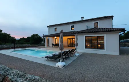 Location Maison à Krk 8 personnes