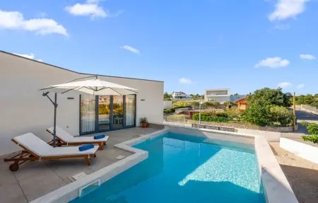 Location Maison à Vodice 8 personnes