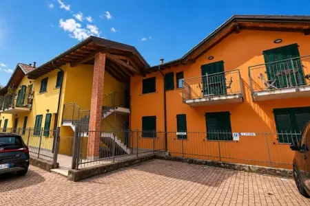 Location Maison à Brezzo di Bedero 4 personnes