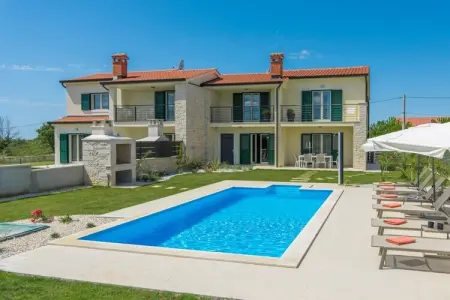 Location Villa à Kastelir Labinci 8 personnes
