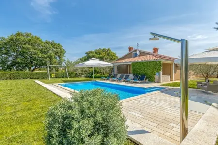 Location Villa à Selina 8 personnes