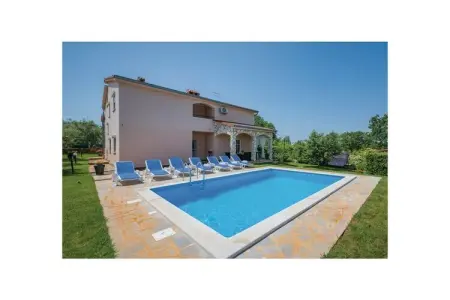 Location Maison à Mihatovici 8 personnes