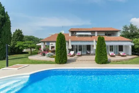 Location Villa à Nova Vas 8 personnes