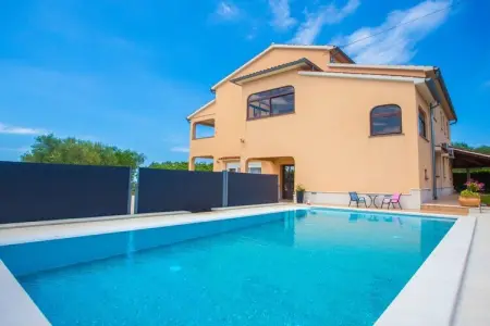 Location Maison à Porec 8 personnes
