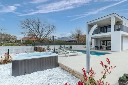 Location Villa à Radosi Kod Zbandaja 6 personnes