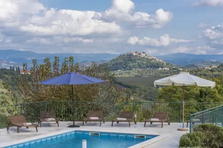 Location Villa à Karojba 6 personnes