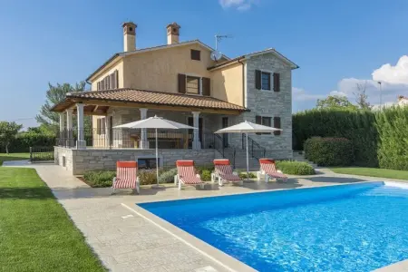 Location Villa à Kanfanar 9 personnes