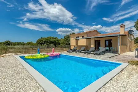 Location Maison à Jursici 4 personnes