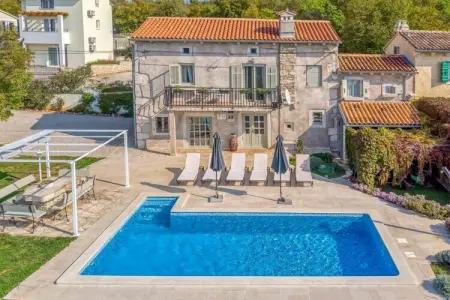 Location Maison à Trget 7 personnes