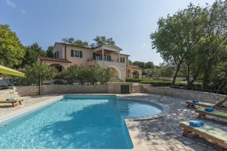 Location Villa à Koromacno 10 personnes
