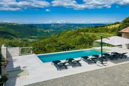 Location Villa à Kascerga 6 personnes